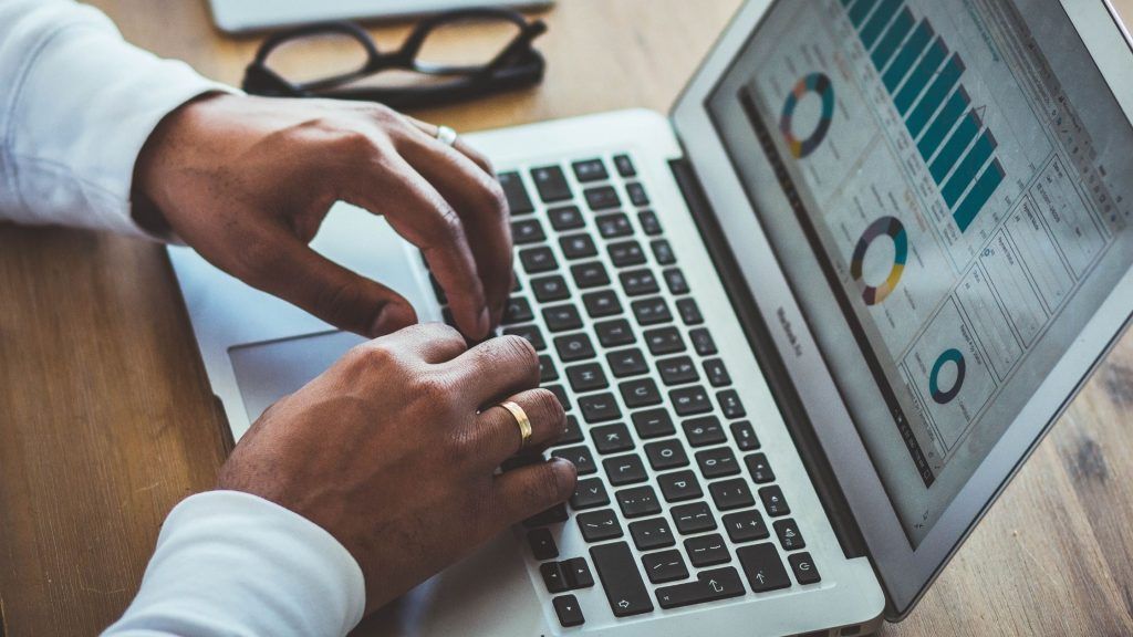 qué es y cómo organizar un showroom