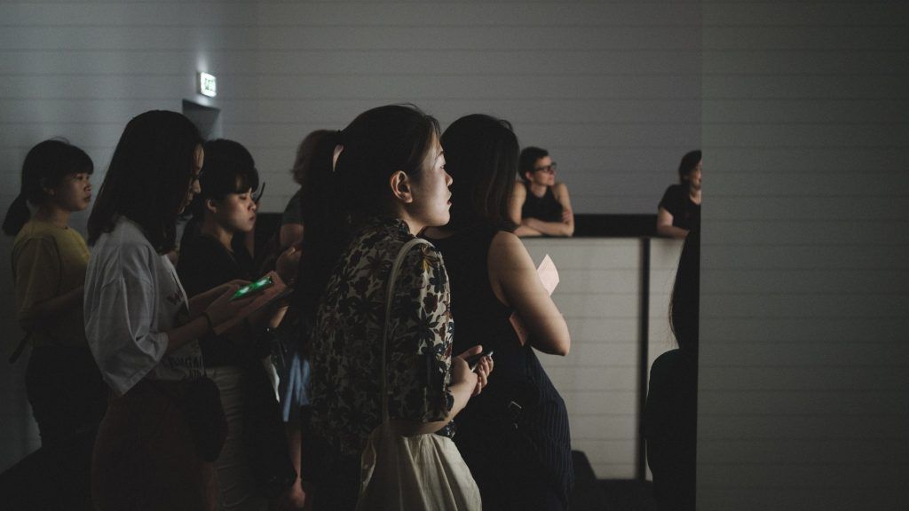 qué es y cómo organizar un showroom