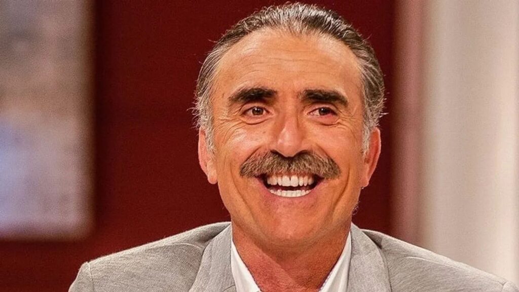 Contratar Juan y Medio