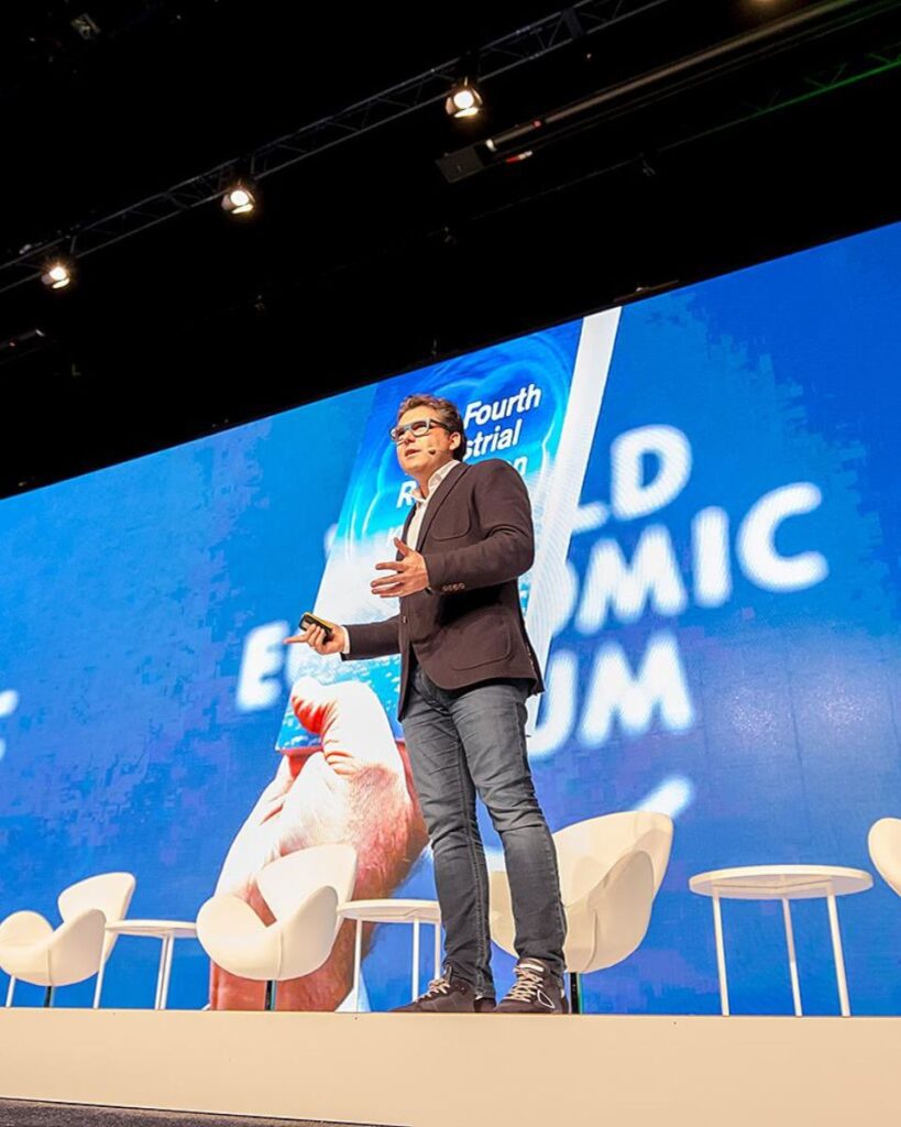 Contratar Marc Vidal